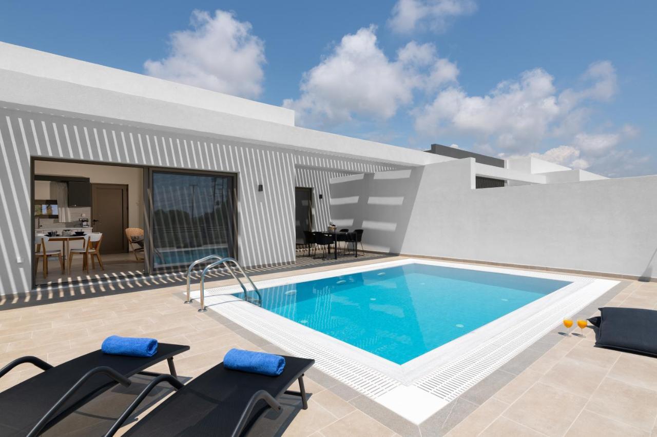 Armonia Suites Jenádi Kültér fotó