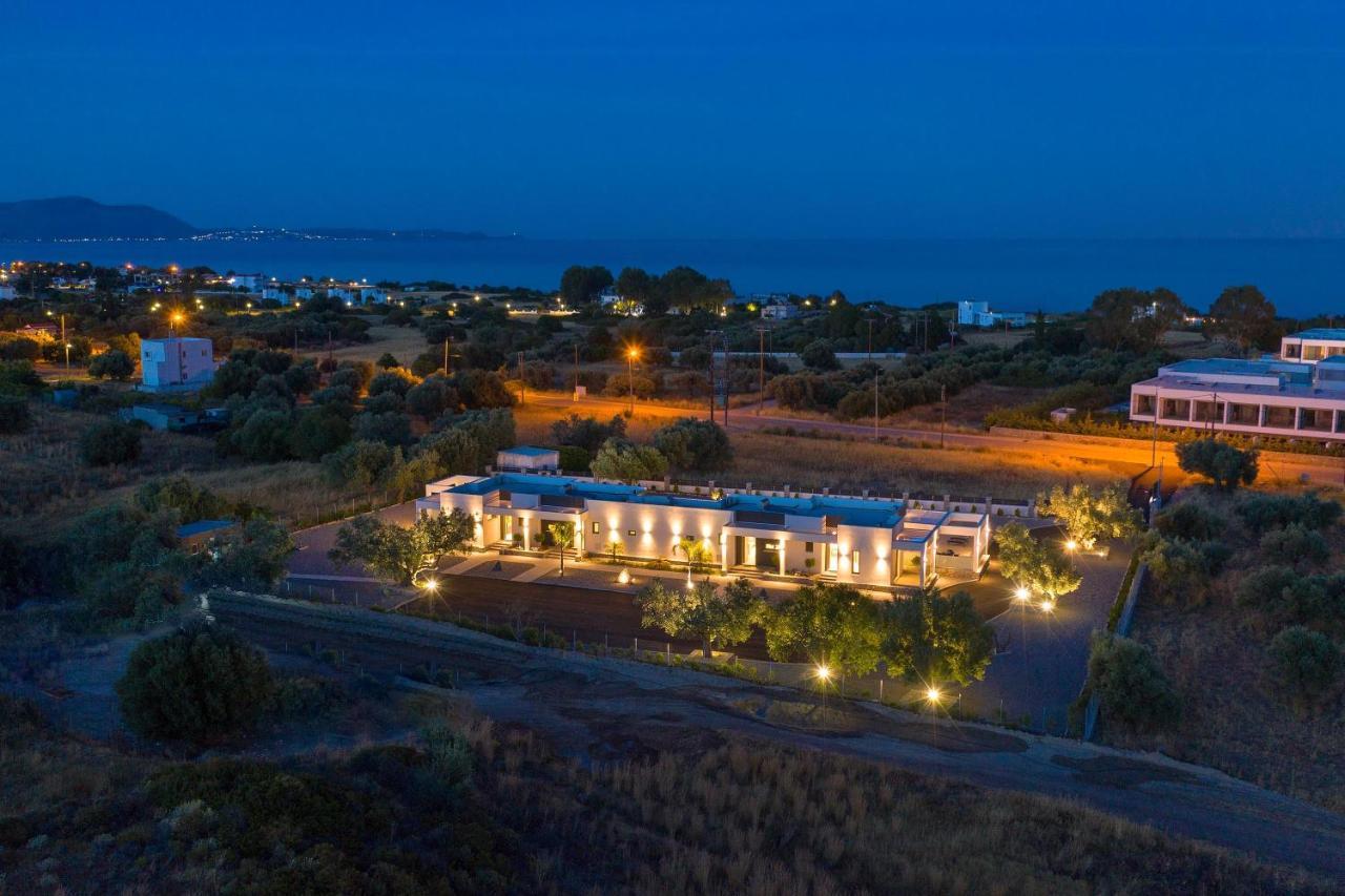 Armonia Suites Jenádi Kültér fotó